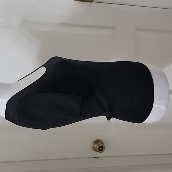 Willi Smith Size S Black Square Neckline Silk Blend Top, NEW with Tag - Picture 4 of 10